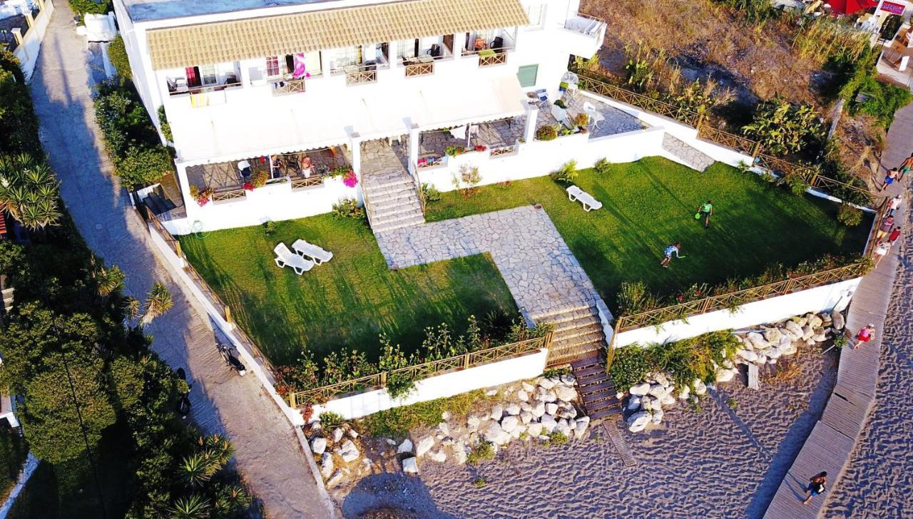 Nereides Apartments Agios Gordios  Exterior foto