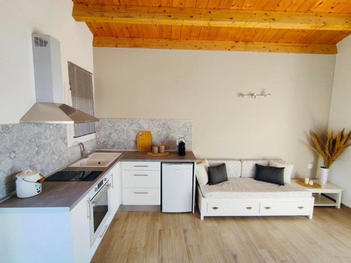 Nereides Apartments Agios Gordios  Exterior foto