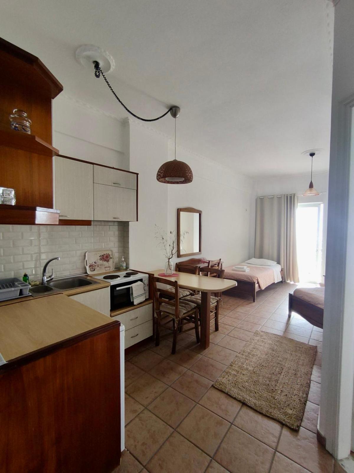 Nereides Apartments Agios Gordios  Exterior foto