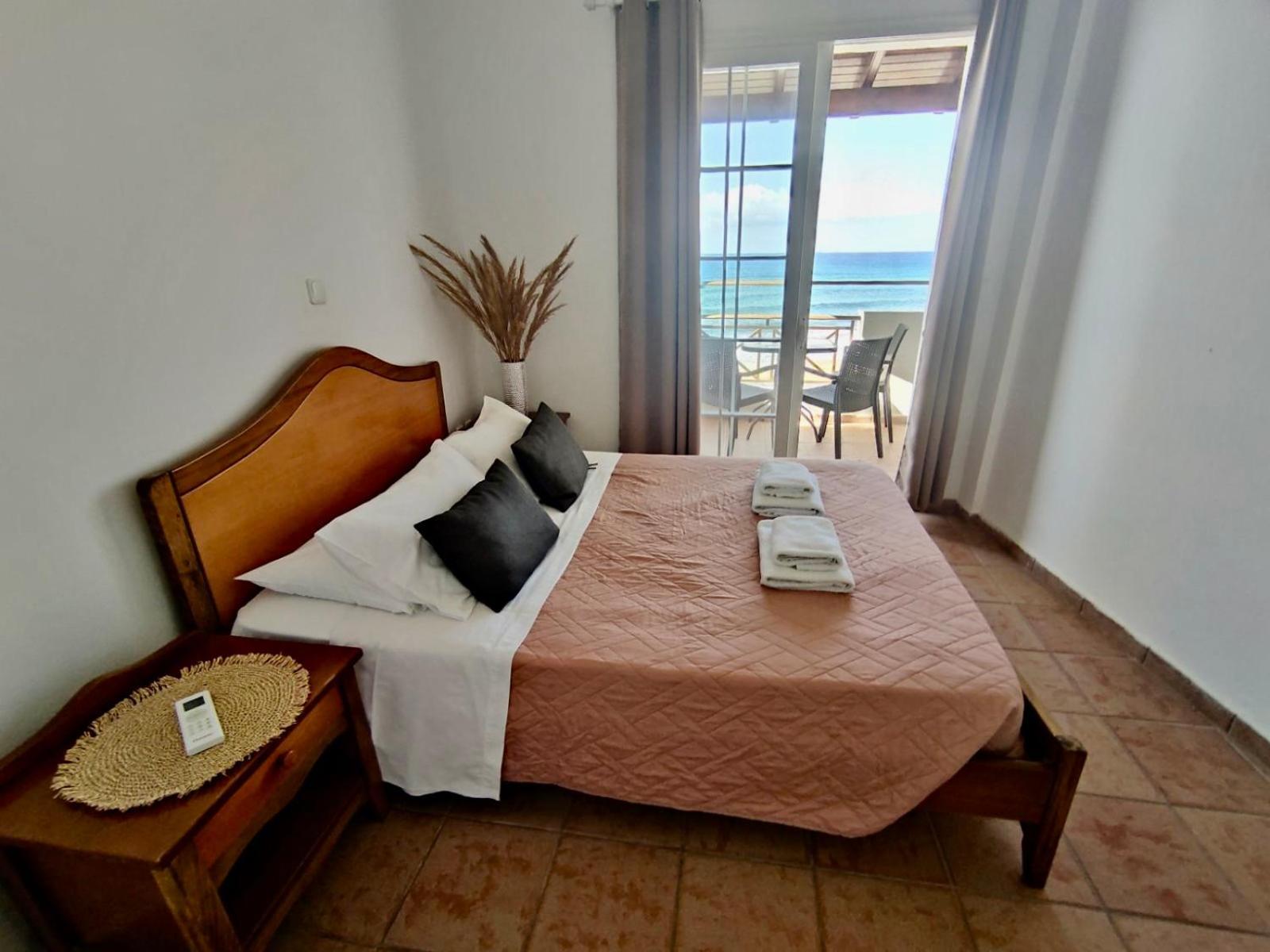 Nereides Apartments Agios Gordios  Exterior foto